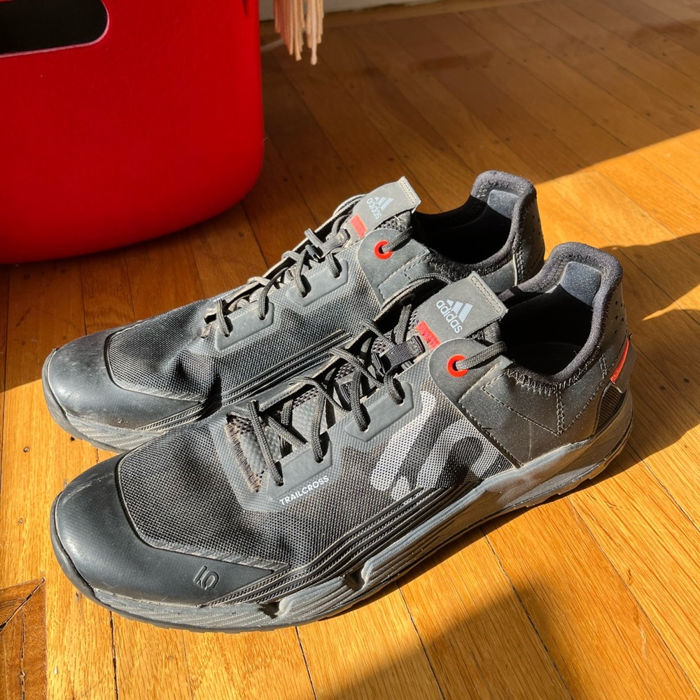 FIVE TEN (Adidas) TRAILCROSS LT MOUNTAIN BIKE SHOES